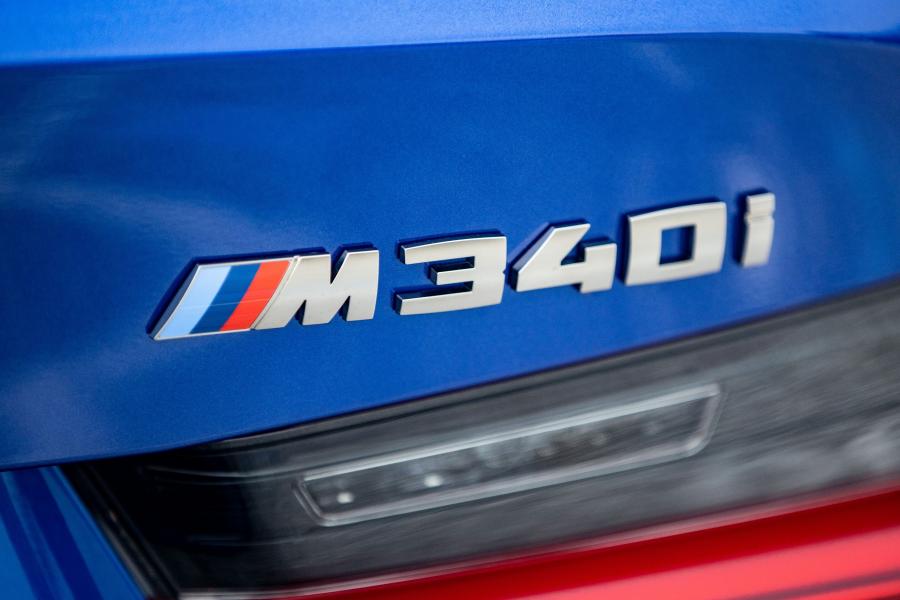 Логотип BMW M340i (G20) 2019 года  (NA) (фото 21 из 41)